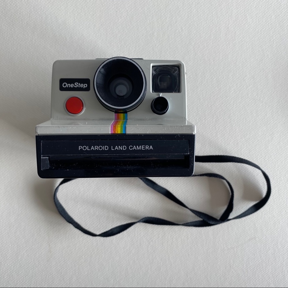 Vintage POLAROID WHITE RAINBOW SX-70 CAMERA